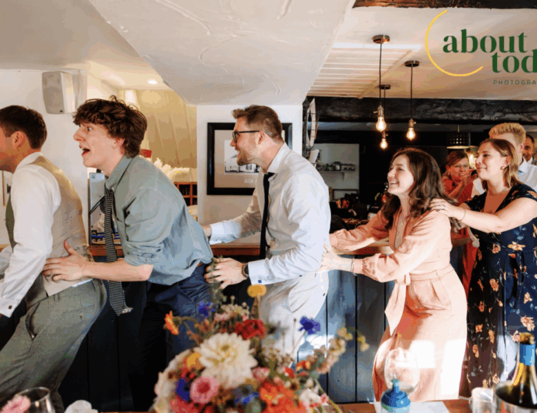Choosing the perfect songs for your wedding!