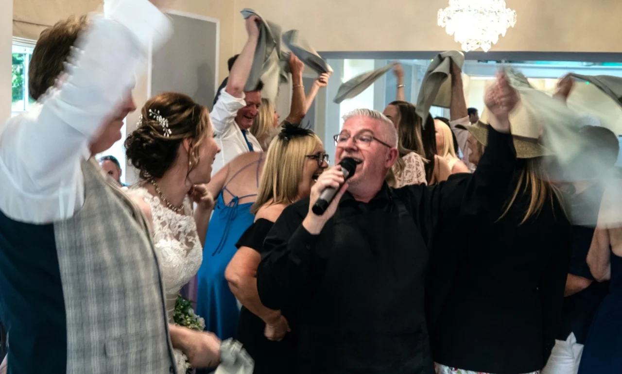 Singing Waiters for Weddings: Elevate Your Big Day with Unique Entertainment